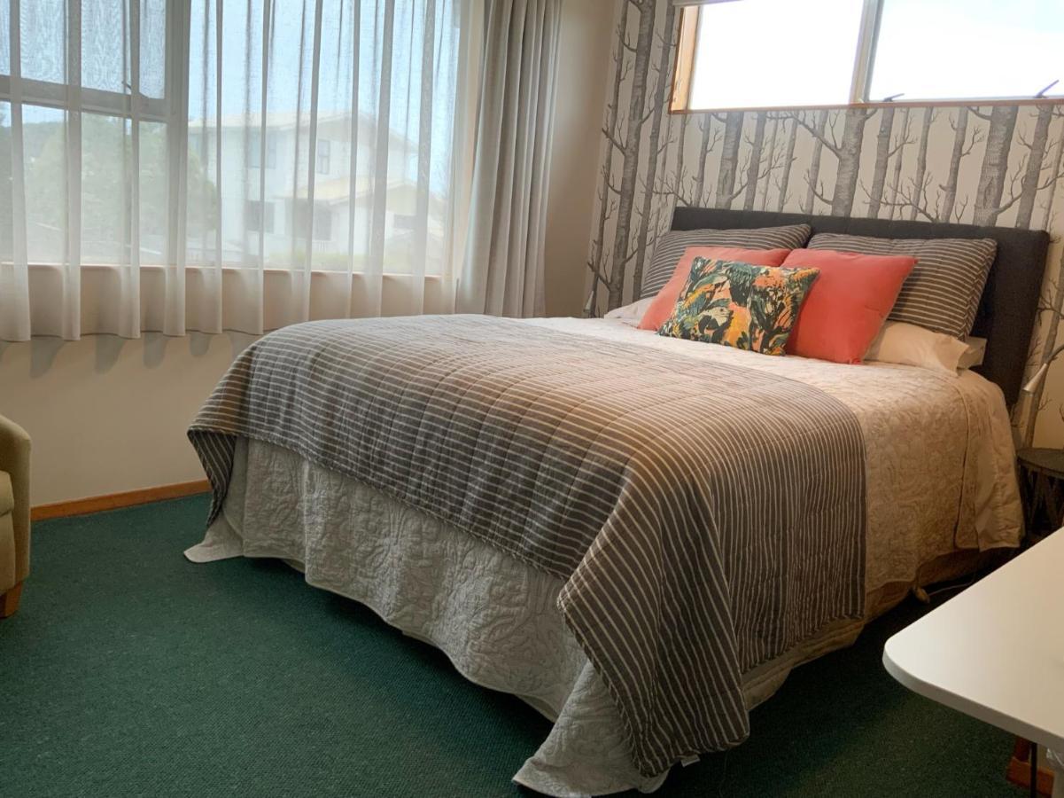 קאיקורה Brook House B&B & Cottages מראה חיצוני תמונה