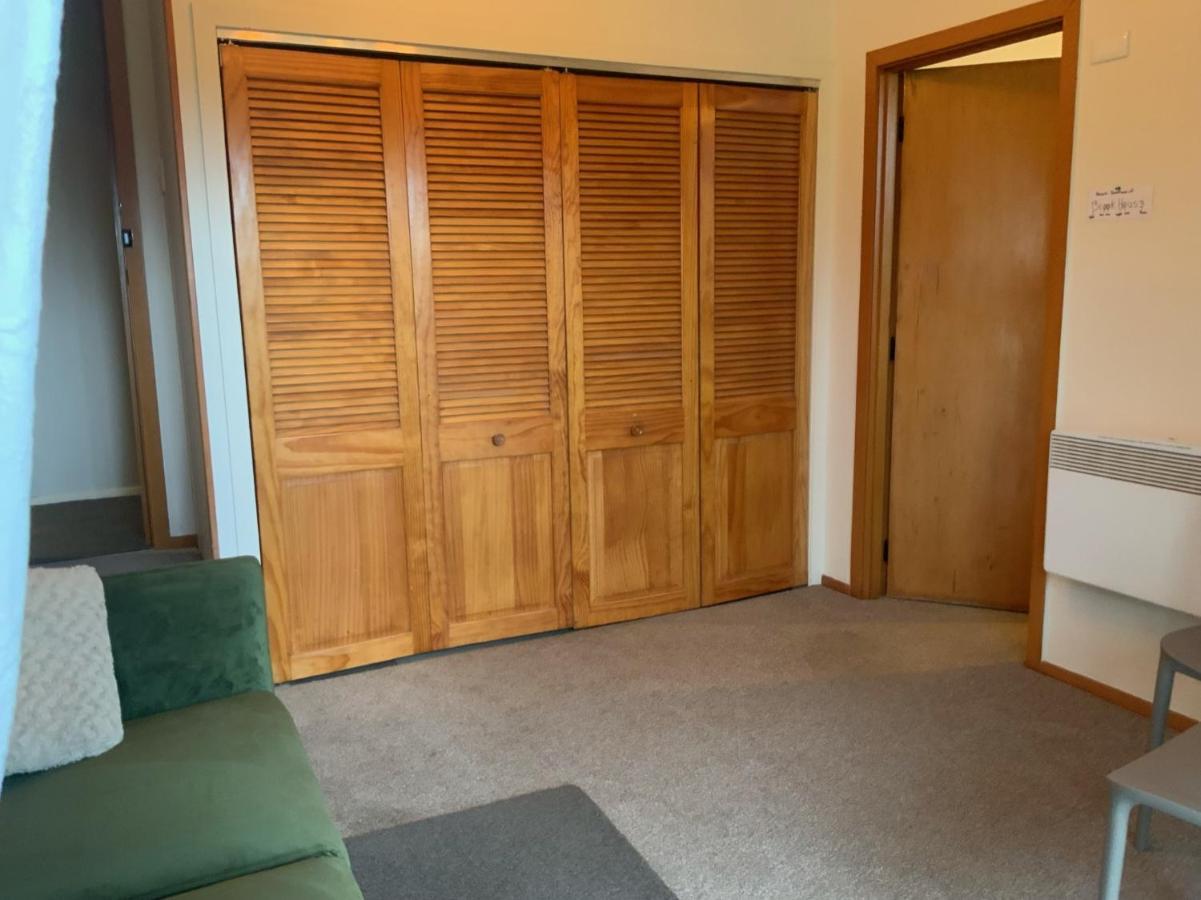 קאיקורה Brook House B&B & Cottages מראה חיצוני תמונה