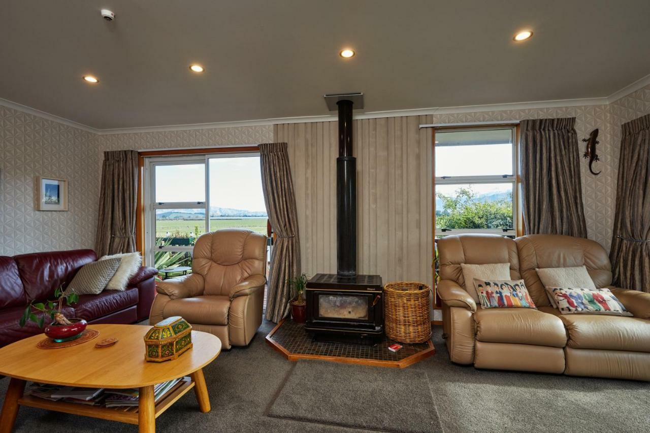 קאיקורה Brook House B&B & Cottages מראה חיצוני תמונה