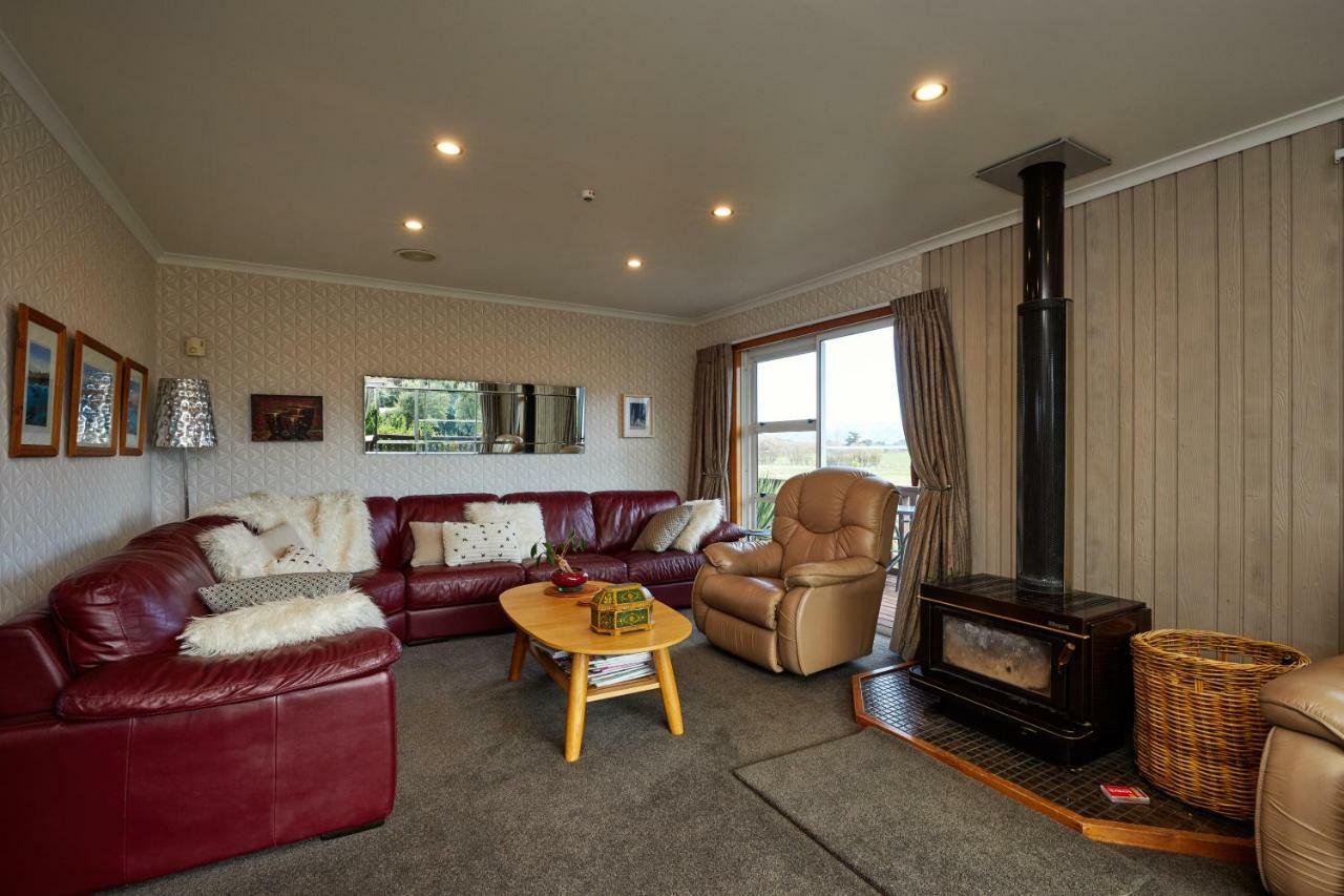 קאיקורה Brook House B&B & Cottages מראה חיצוני תמונה